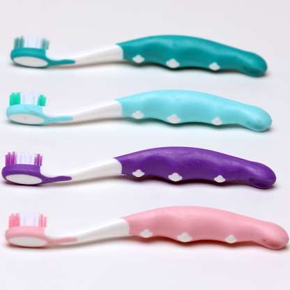 Oraline 000-10776 Premium Adult Deep Clean Compact Toothbrush  - Soft Interdental Bristle Toothbrush with Flexible Neck & Ergonomic Grip (144/Case)