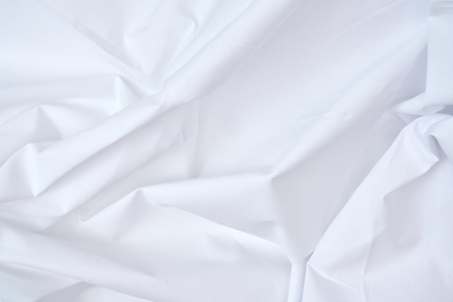 Thomson Mills 911108-101 Royal Suite T-300 - Cotton/Polyester Percale Hotel Bed Sheets, 1 dozen
