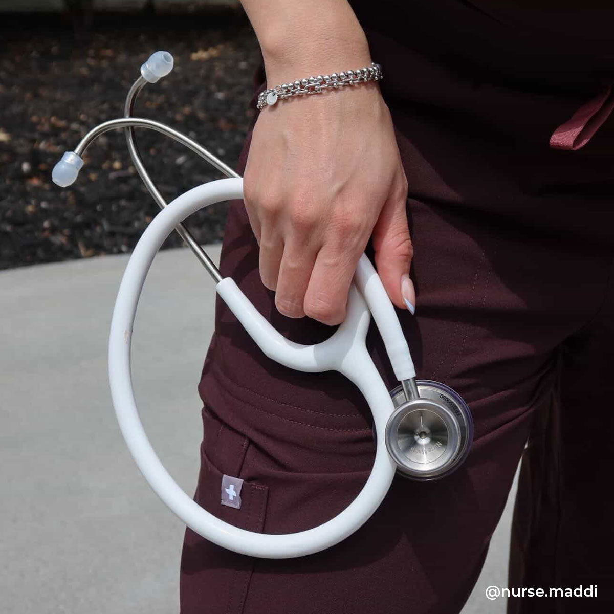 MDF Instruments MDF77729 MD One® Adult Stethoscope - White