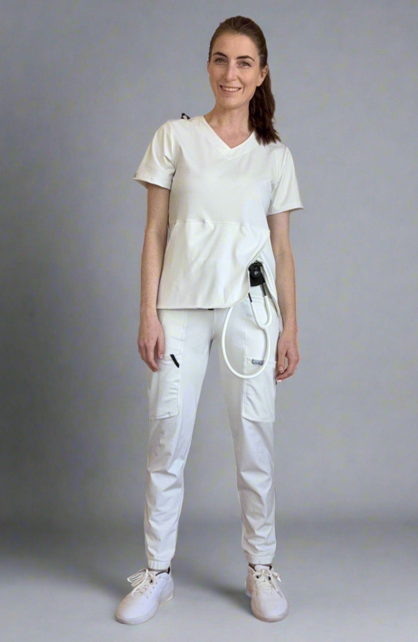 MDF Instruments OU-WO-JG-CW-0SP OliveUs Women's Jogger Pants - Crystal White, SP