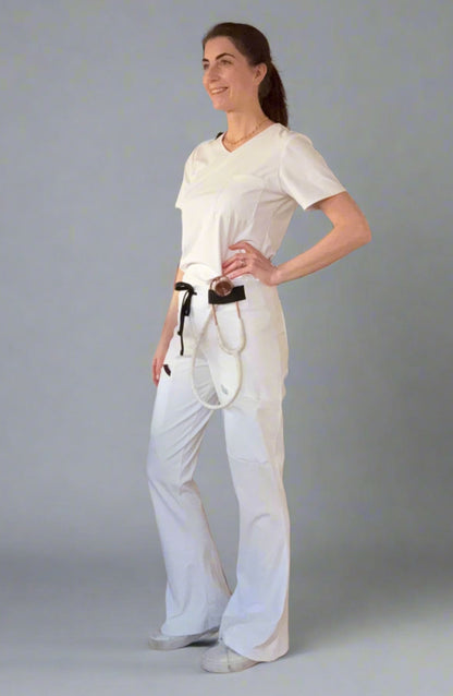 MDF Instruments OU-WO-TT-CW-0XS OliveUs Women's Tuck-In Top - Crystal White, XS
