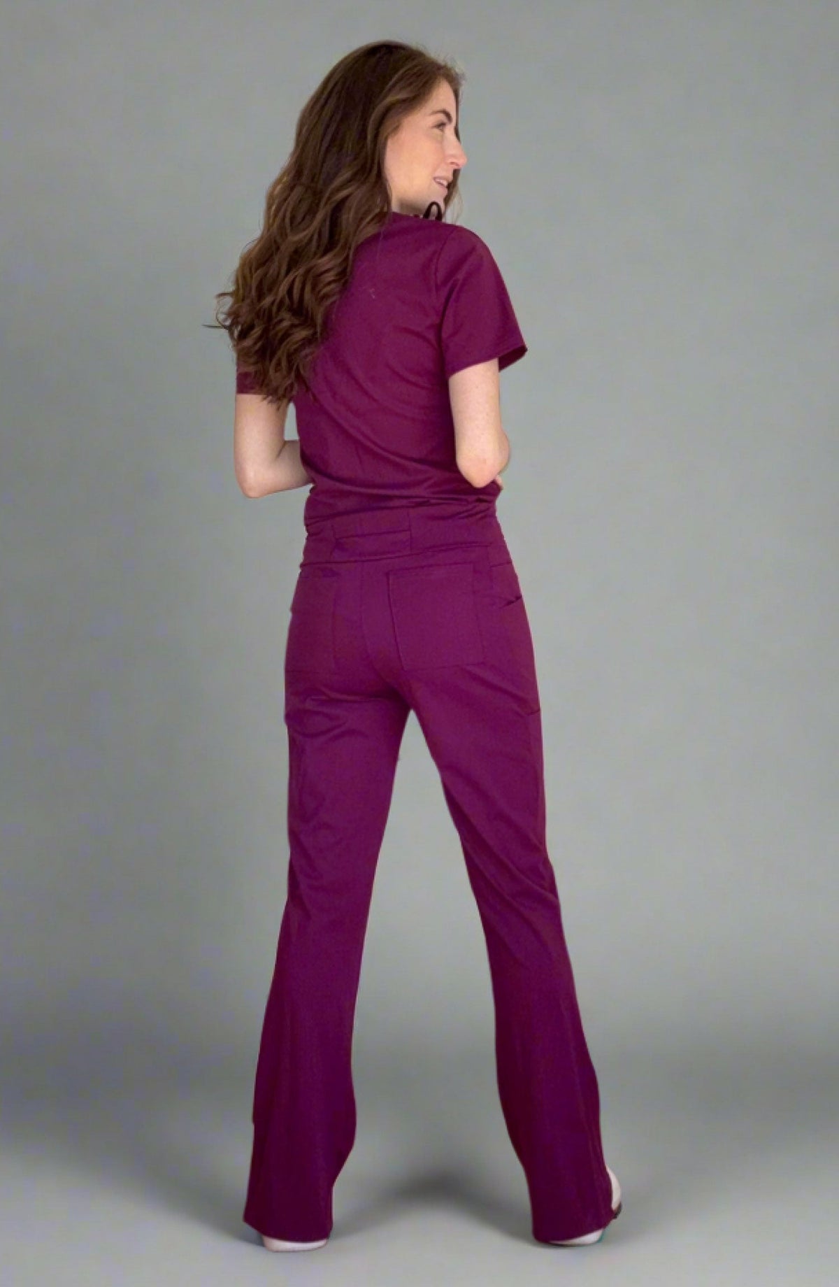 MDF Instruments OU-WO-BT-GR-XLT OliveUs Women's Bootcut Pants - Grape, XLT